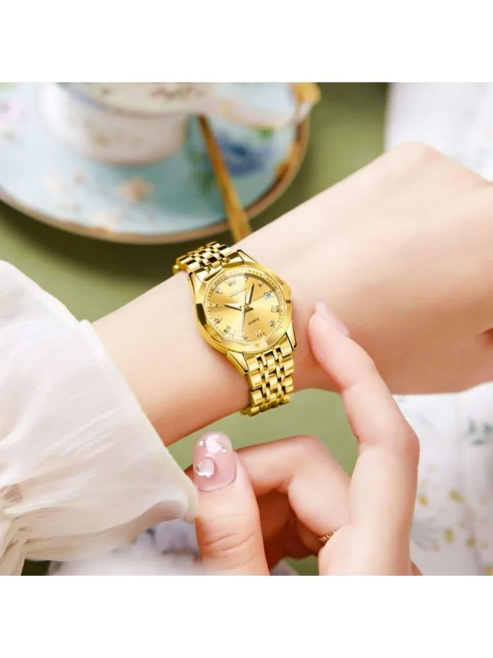 Women's All Gold Analog Diamond Stainless Steel Waterproof Elegant Luxury Watch